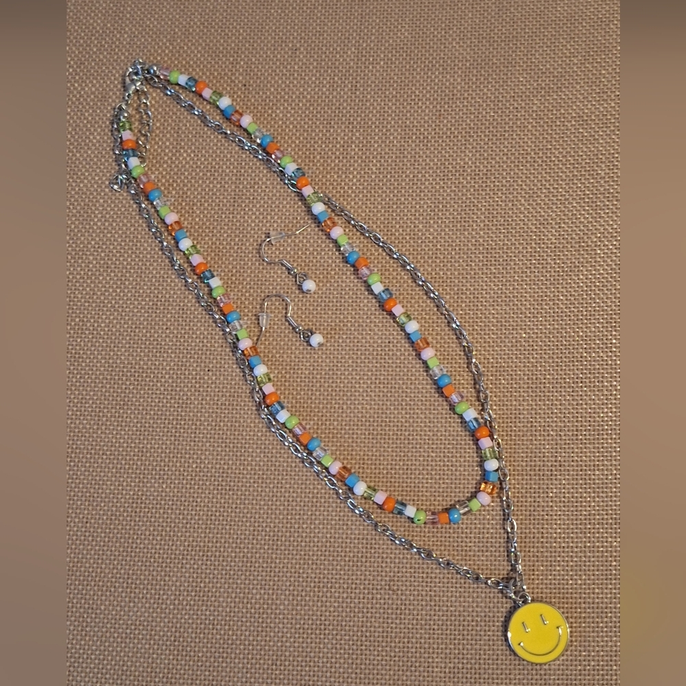 Paparazzi Smiley Child/teen Charm Beaded Necklace Set